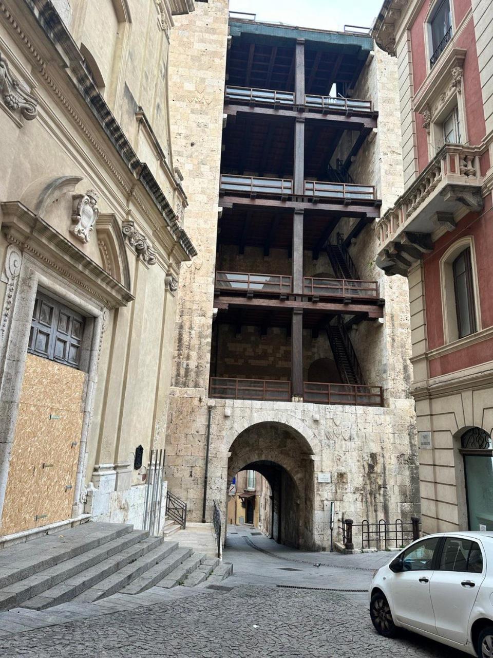 Art Studio Appartamento Castello Cagliari Exterior foto
